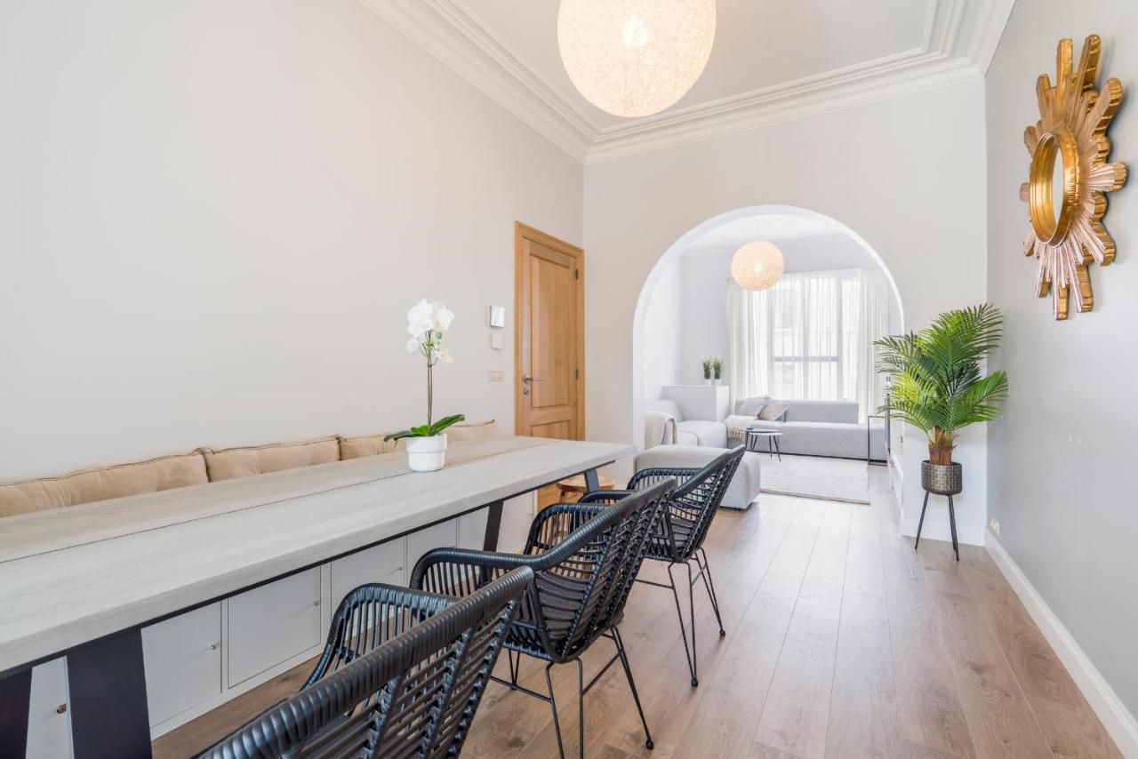 Luxurious, Updated, Warm & Stunning Terraces Hébergement de vacances